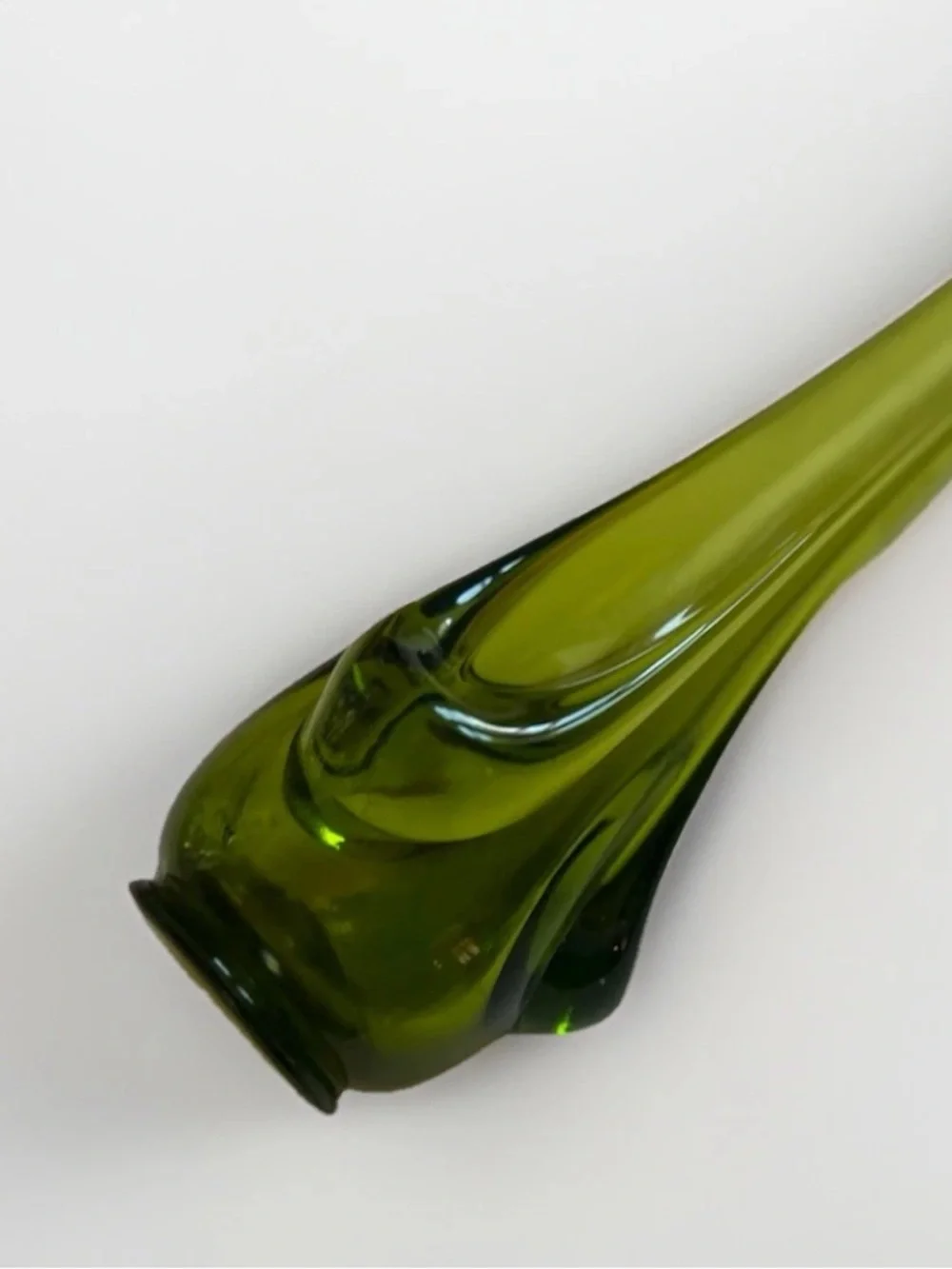 Vintage MCM Viking Green Epic Drape Swung Glass Vase